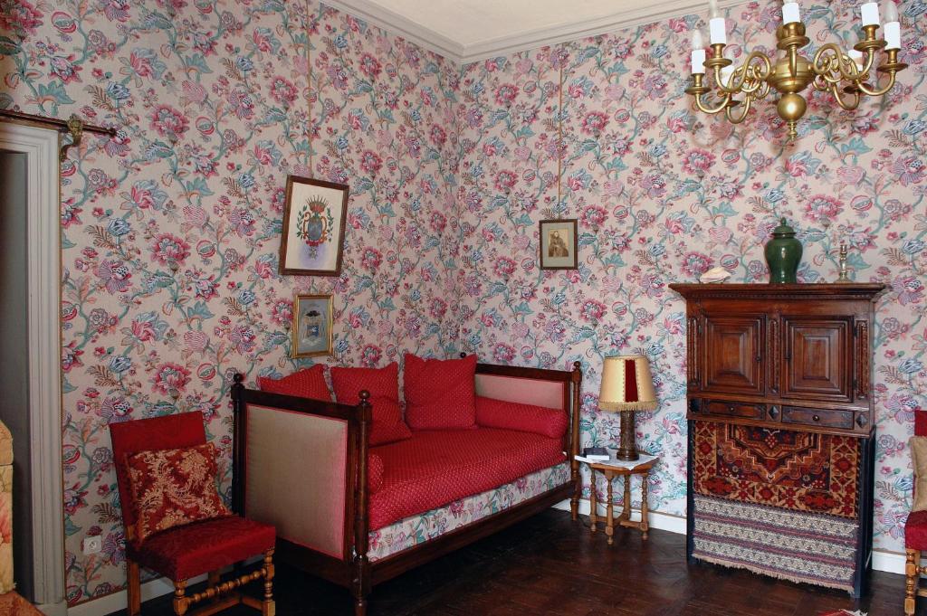 Chateau Royal De Saint-Saturnin Zimmer foto