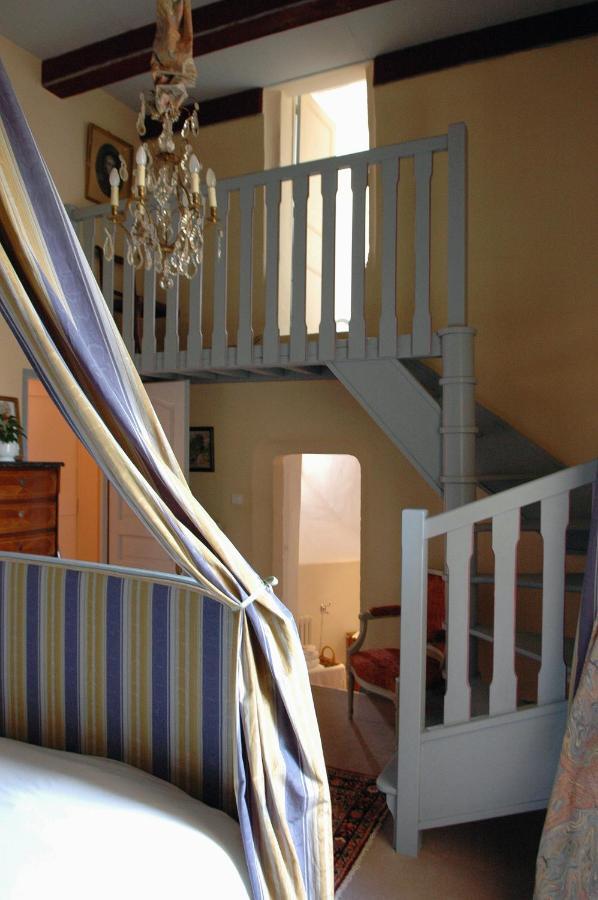 Chateau Royal De Saint-Saturnin Zimmer foto